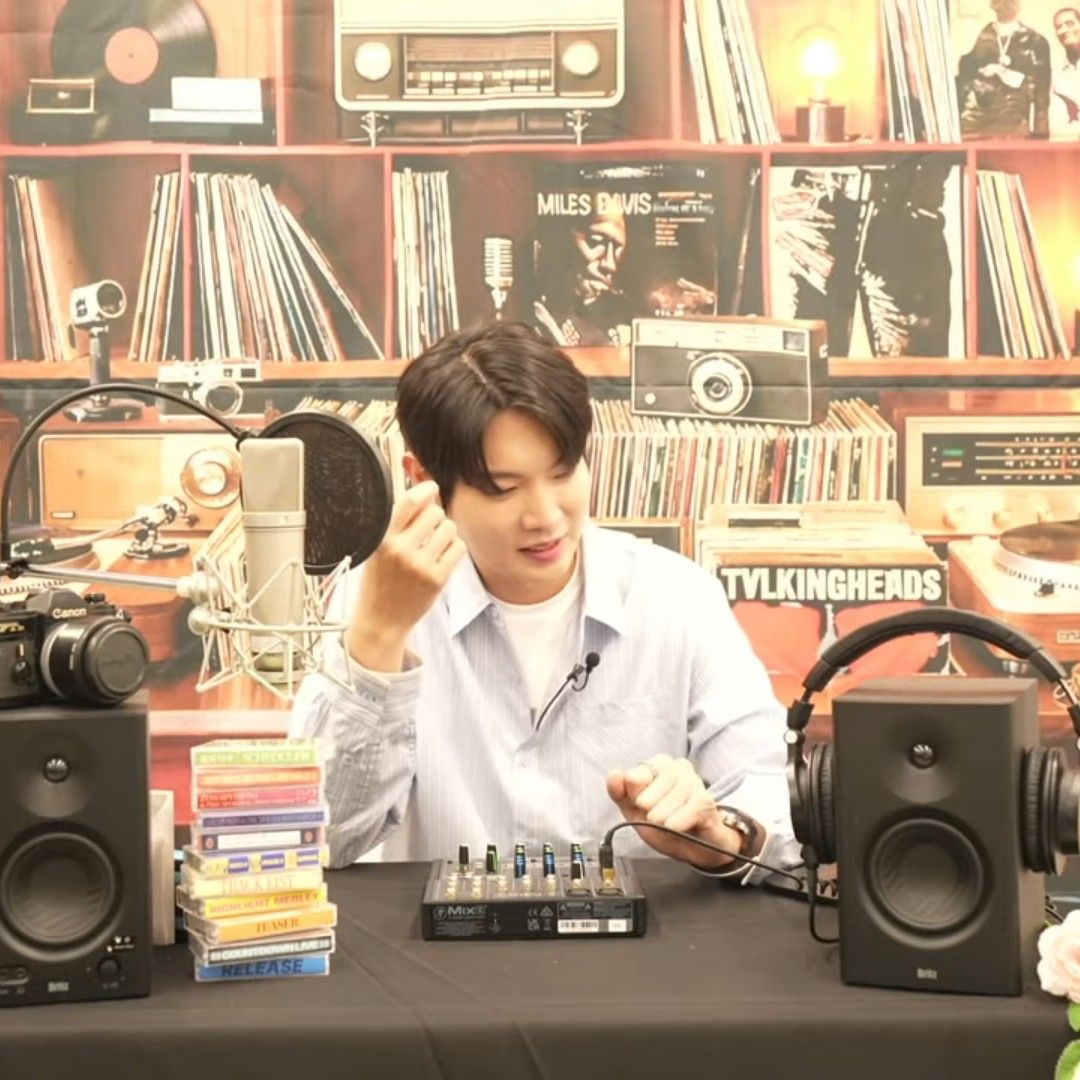 Latest photo of Son Taejin