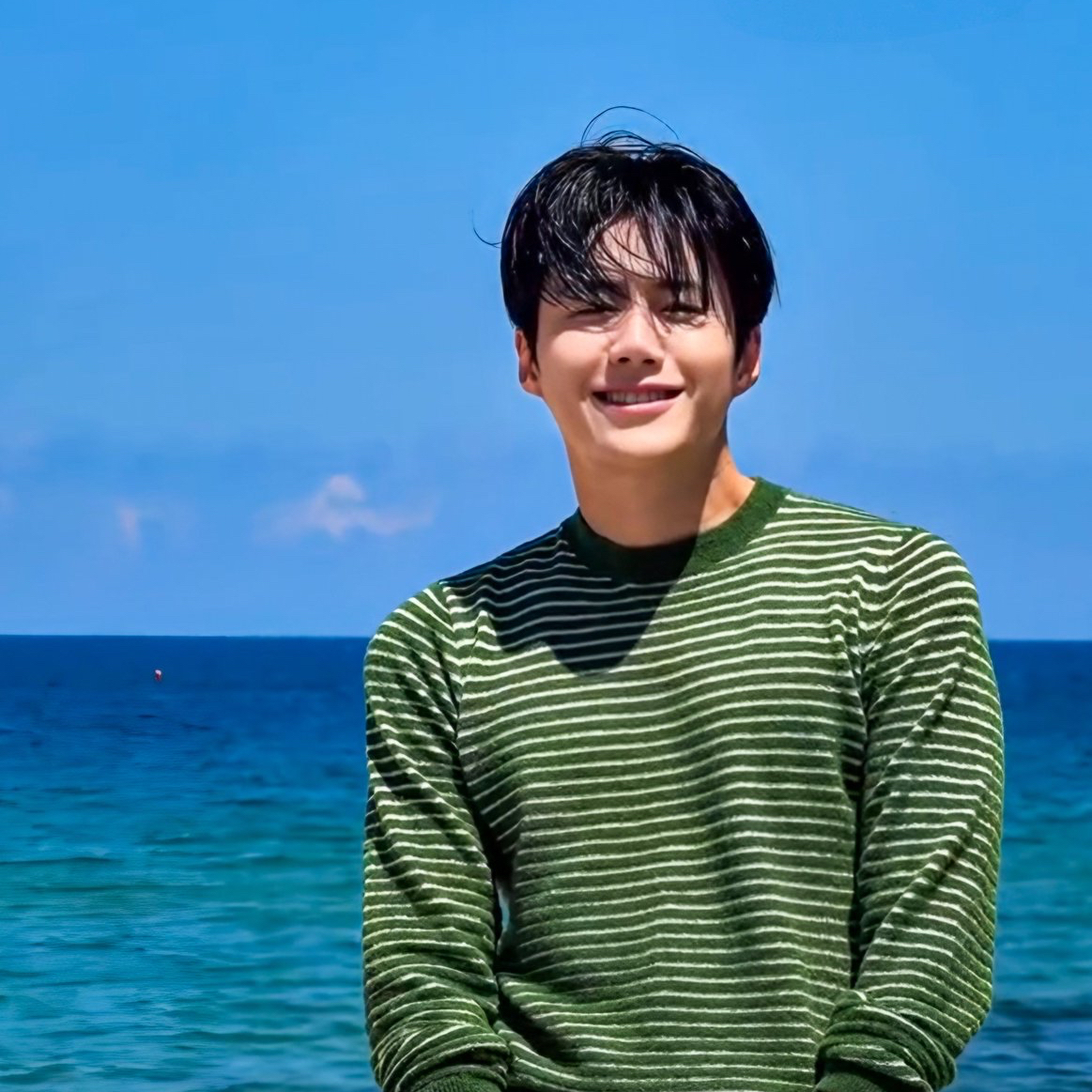 金宣虎的最新照片