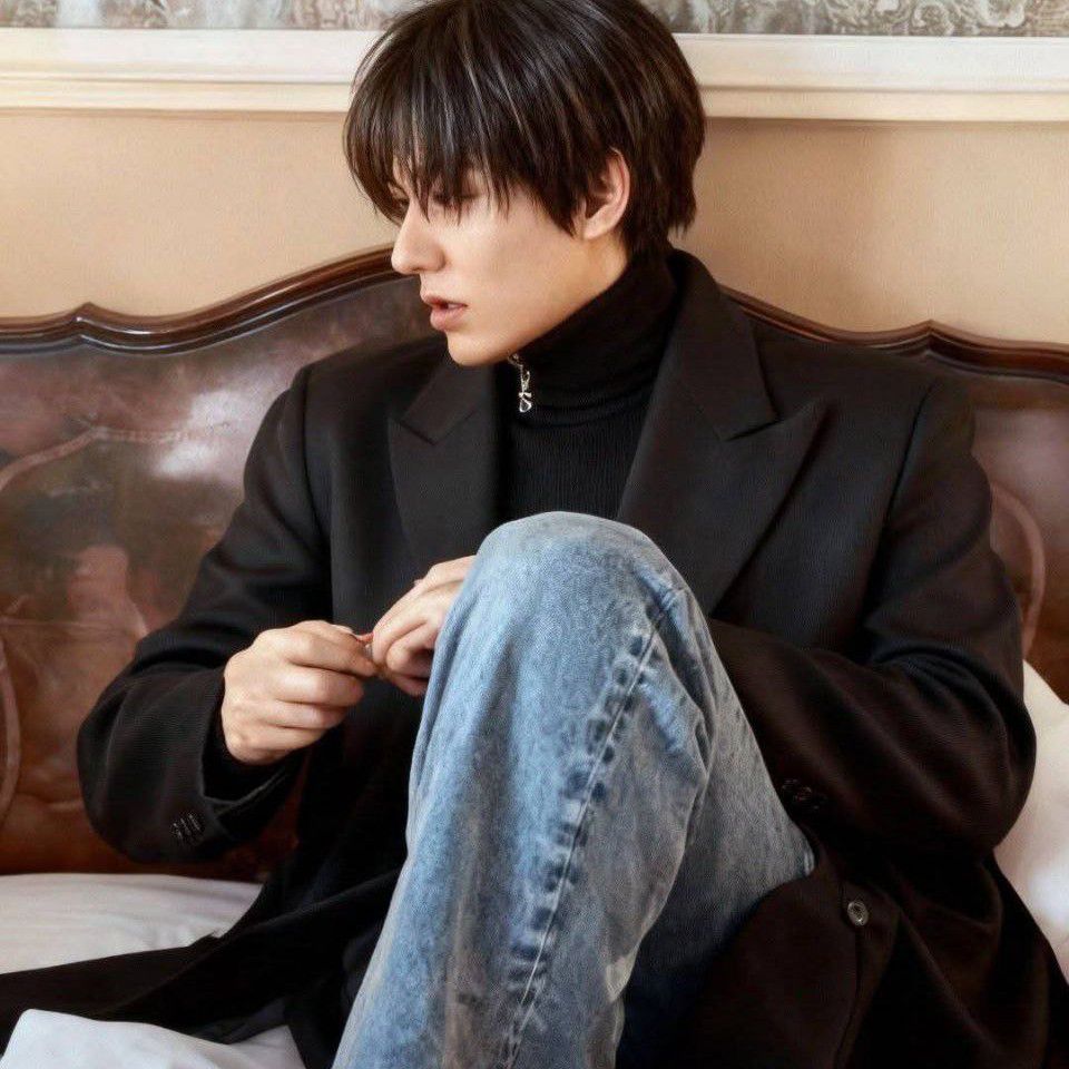 이민호 최근 활동샷