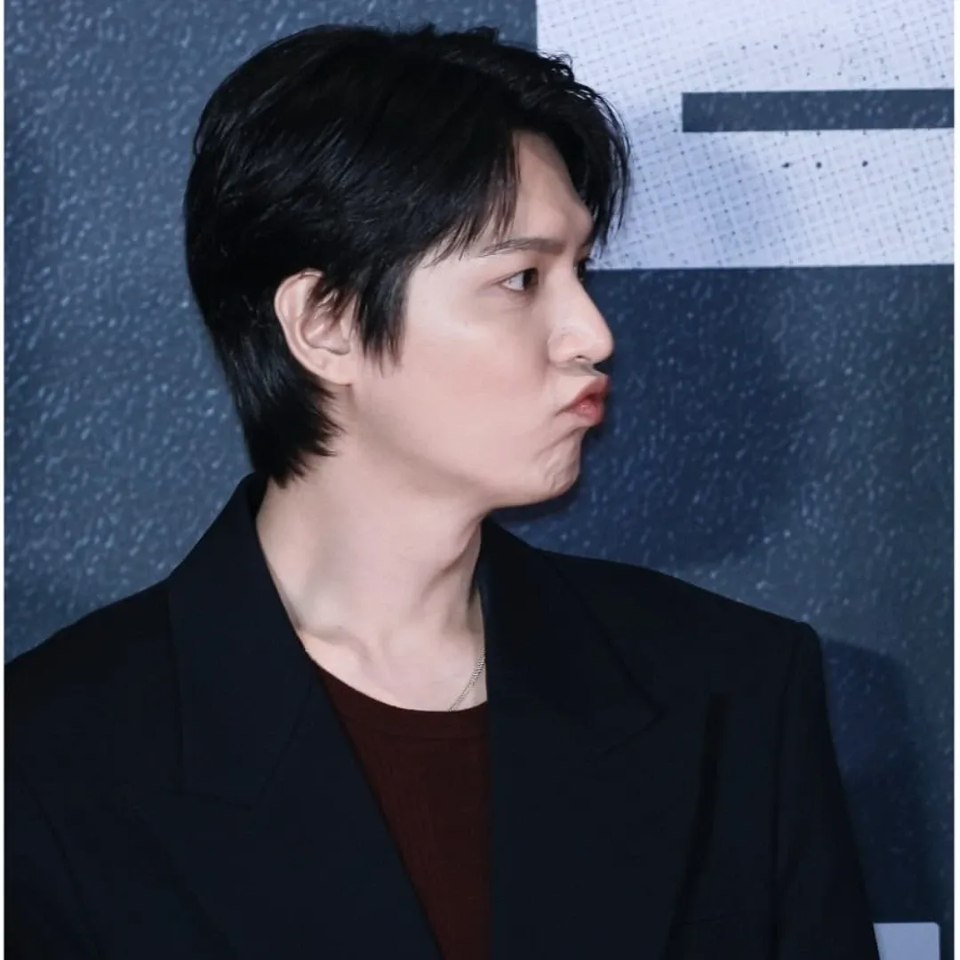 Recent activity shot of Lee Minho