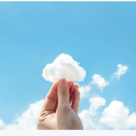 Behind-the-scenes cut of Gumayusi