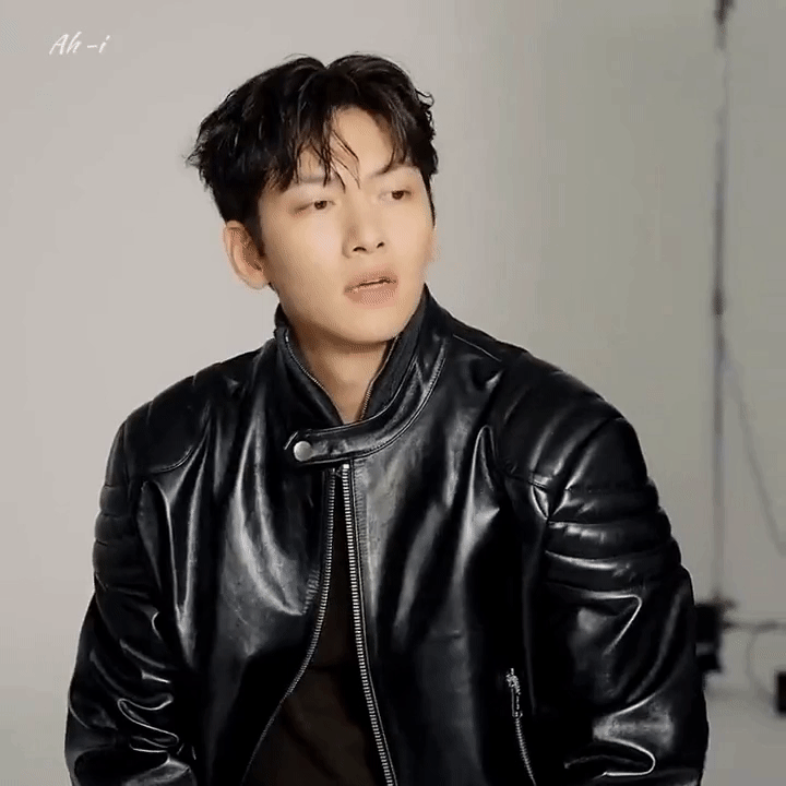 A moment captured by a fan of Ji Changwook