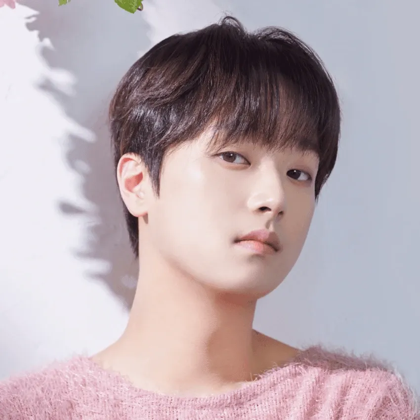 Cuplikan di balik layar dari Lee Chanwon