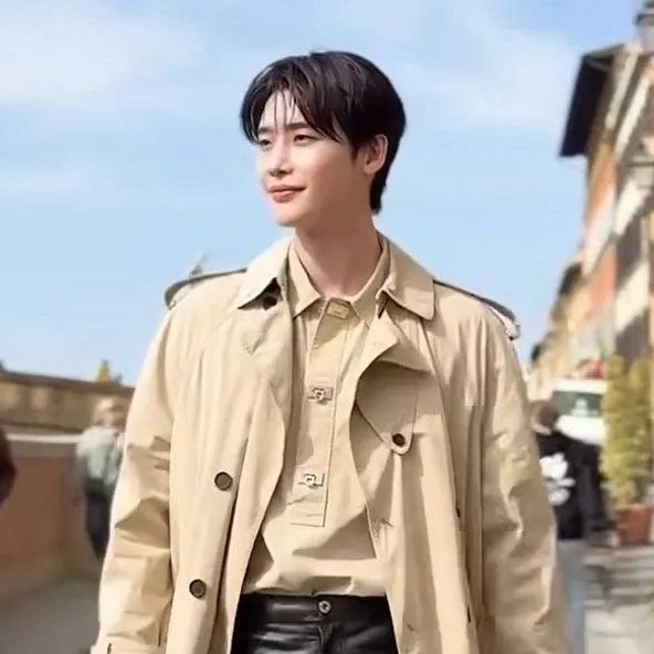 Behind-the-scenes cut of Lee Jongsuk