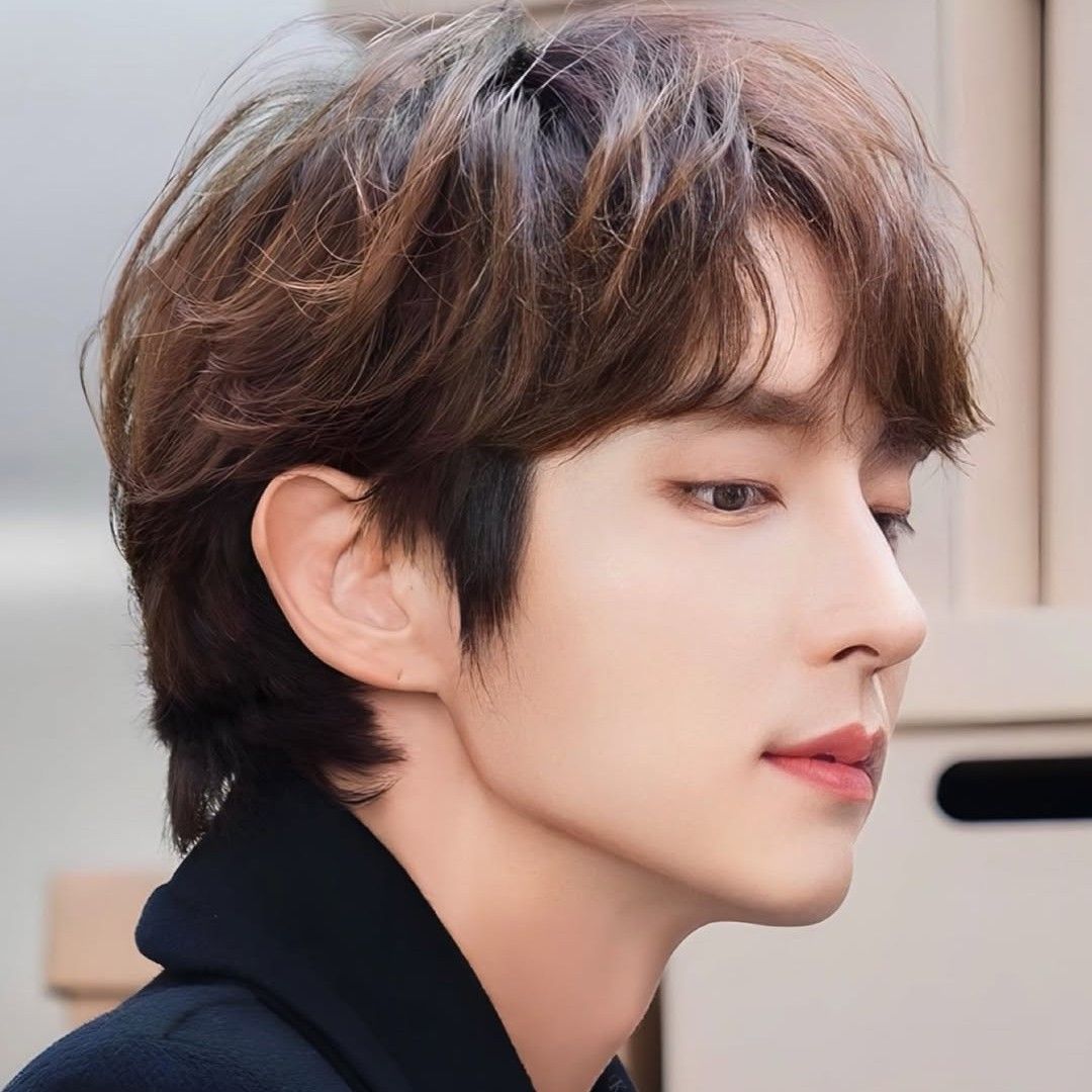 A moment captured by a fan of Lee Joongi