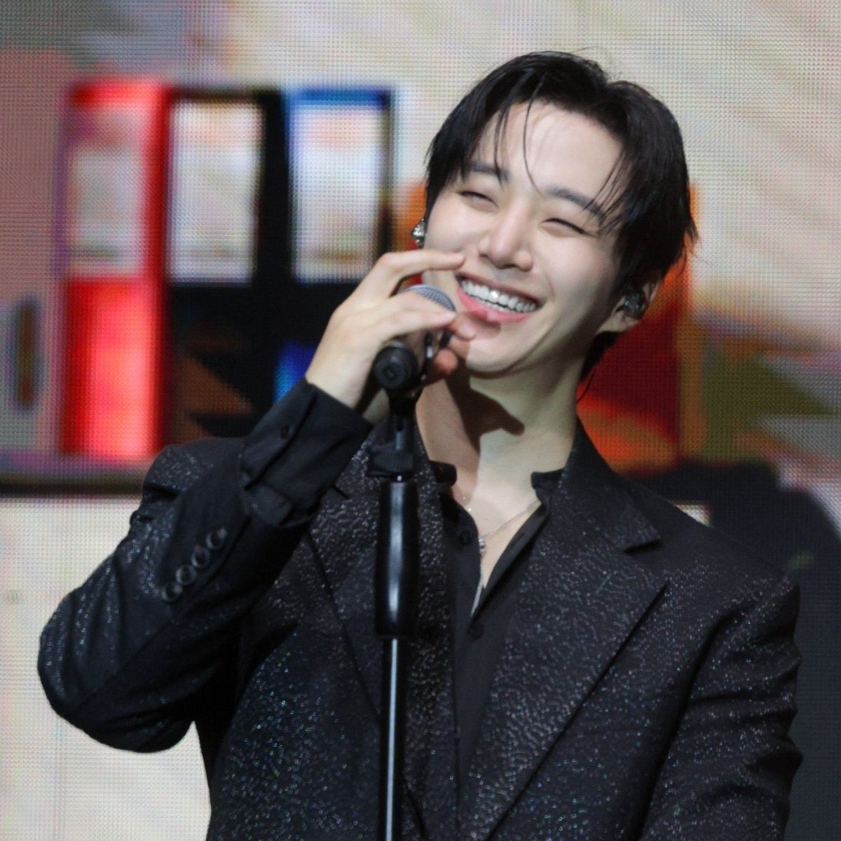 粉絲拍下的李俊昊瞬間