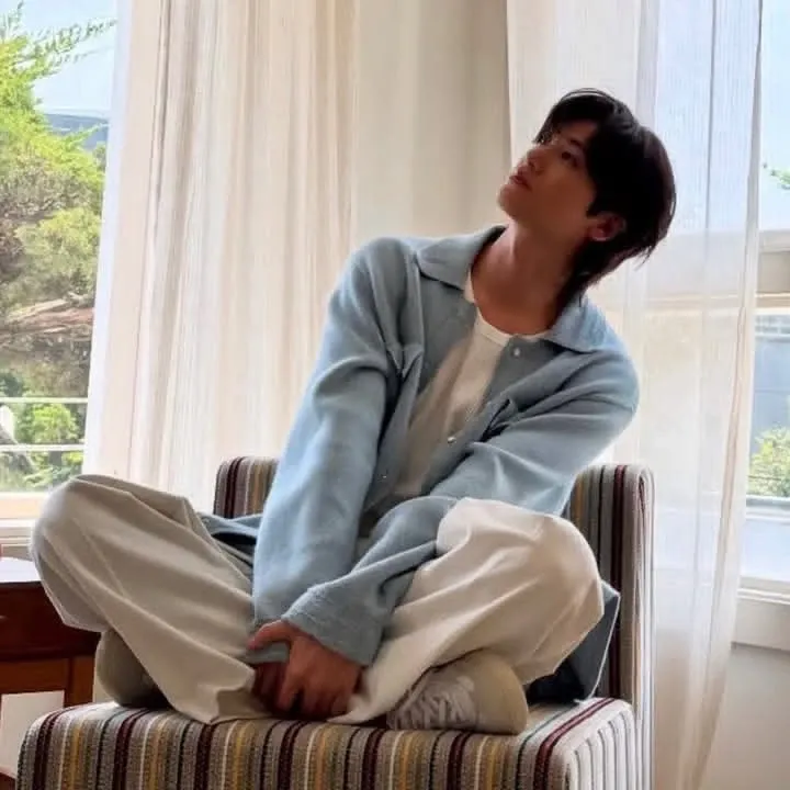 Recent activity shot of Park Hyungsik