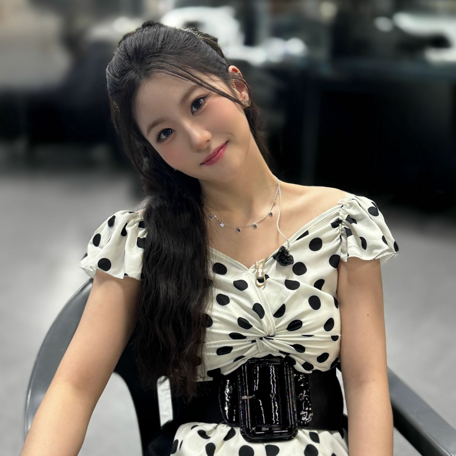 Behind-the-scenes cut of Oh Yujin