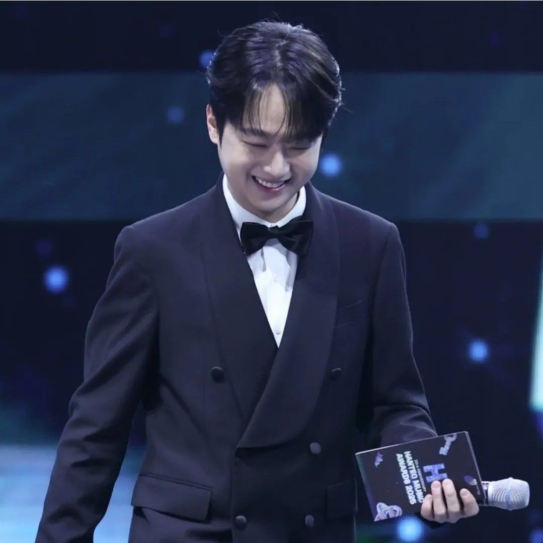 李灿元的幕后花絮