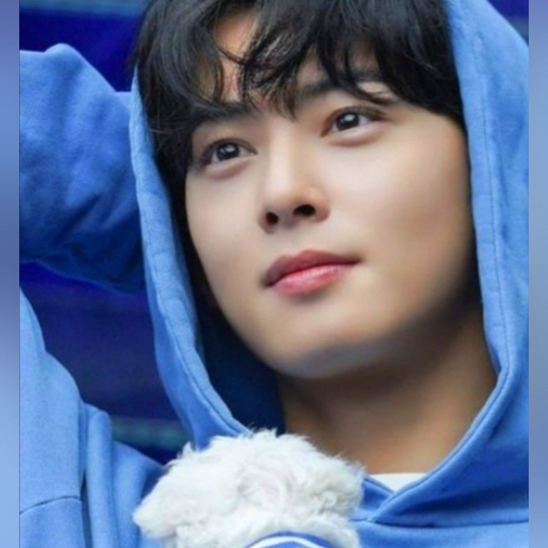 Cuplikan di balik layar dari Cha Eunwoo