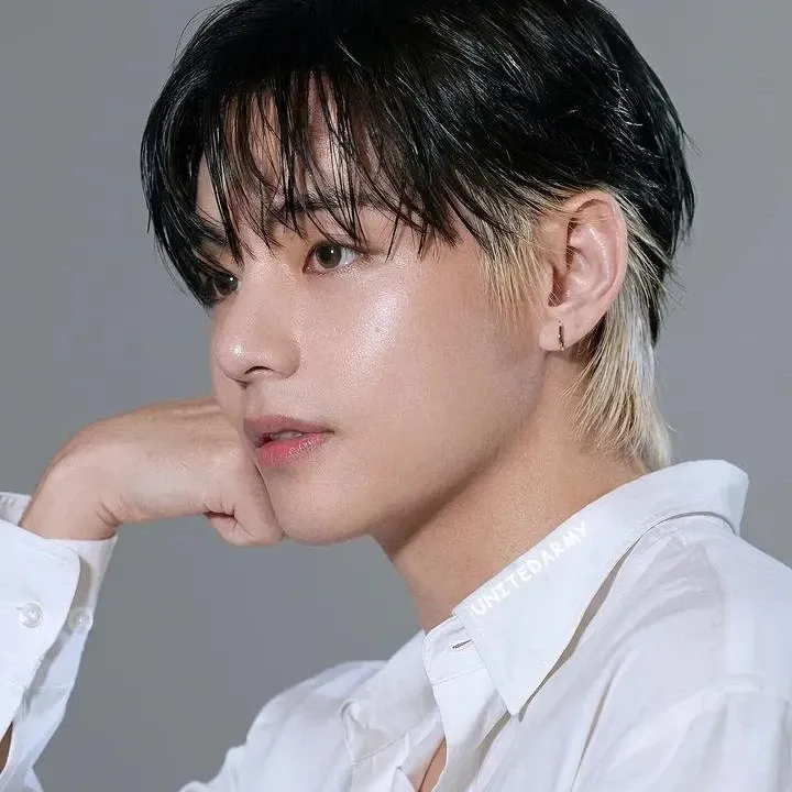 Behind-the-scenes cut of Kim Taehyung (V)