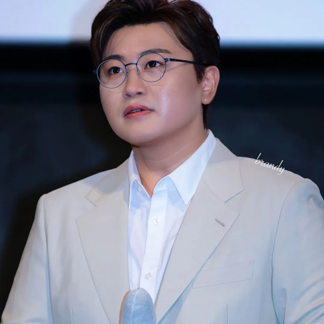 Recent activity shot of Kim Hojoong