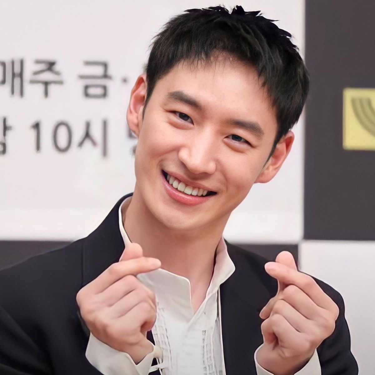 Recent activity shot of Lee Jaehoon