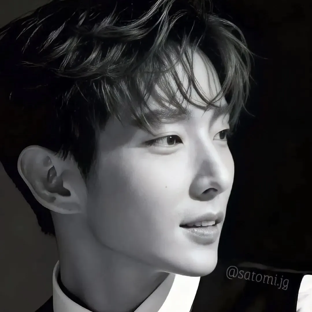 이준기 최근 활동샷