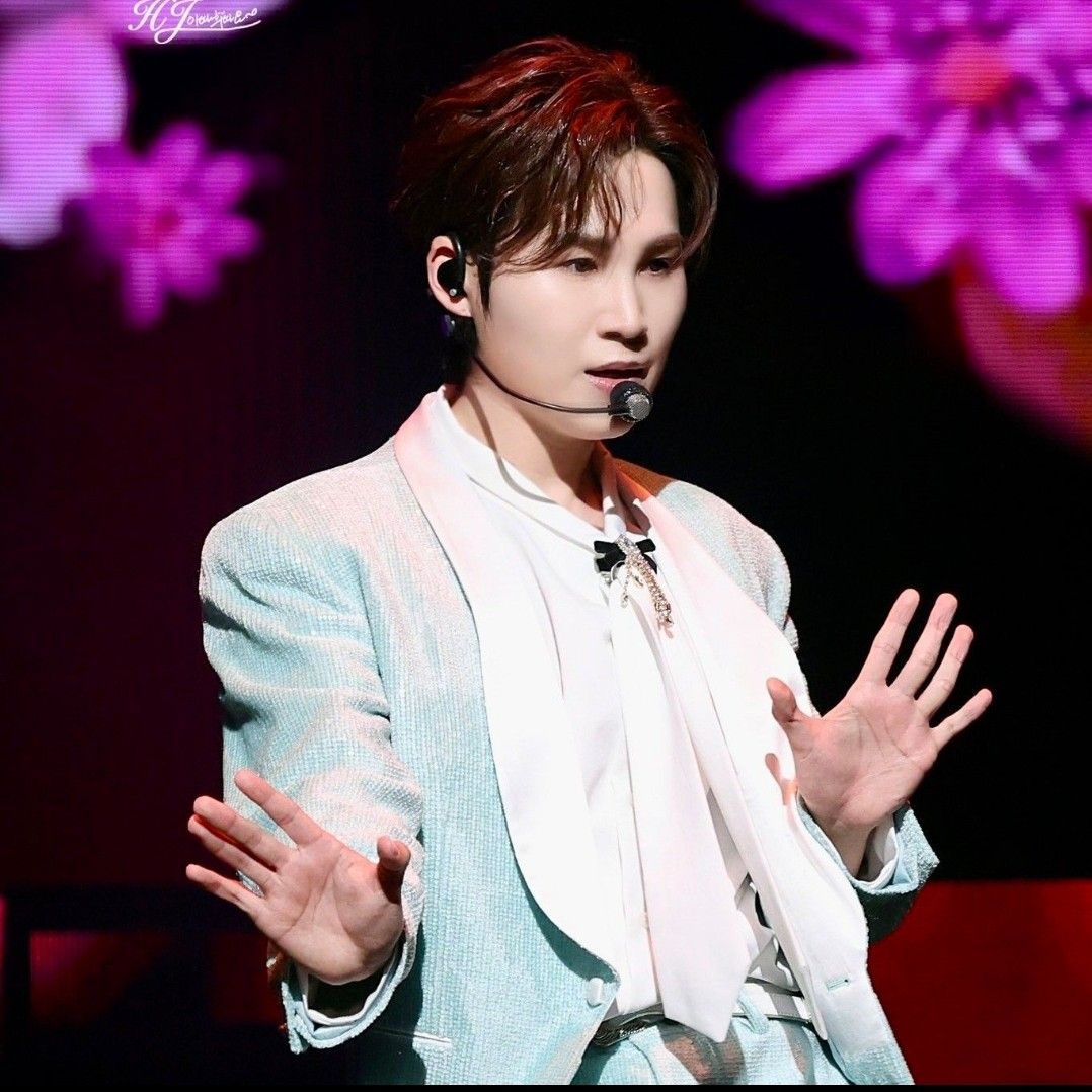 김희재 최근 활동샷