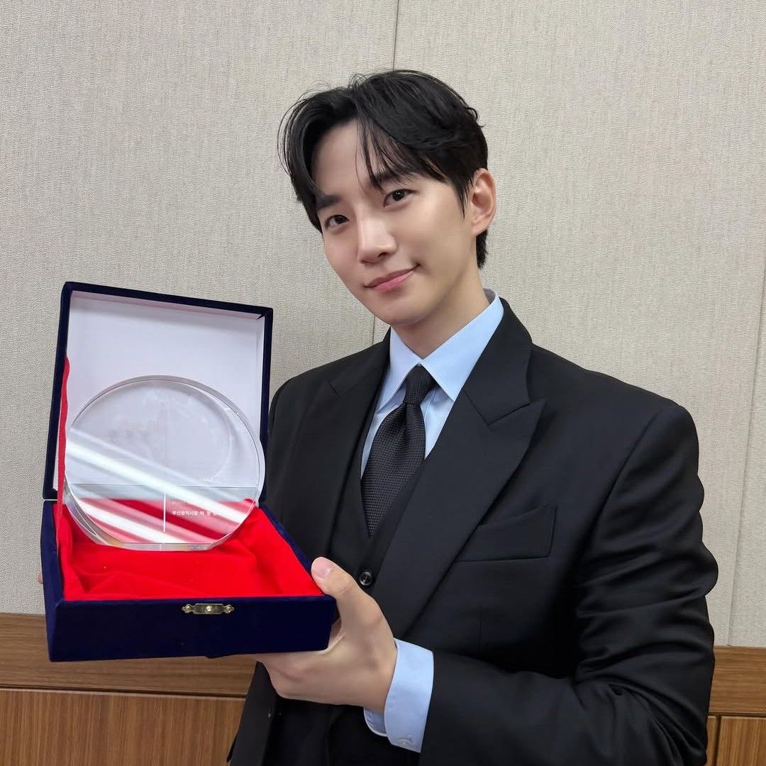 イ・ジュノの最新写真