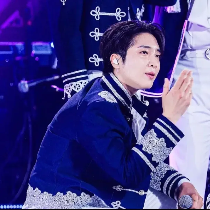 Latest photo of Hwang Yunsung