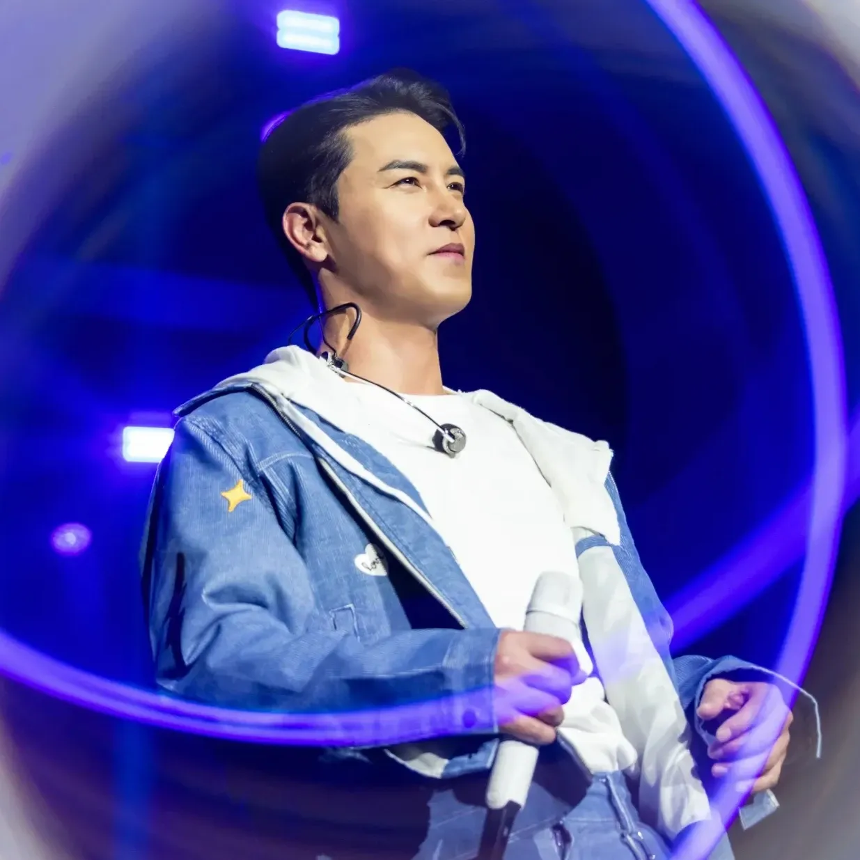 Foto kegiatan terbaru dari Jang Minho