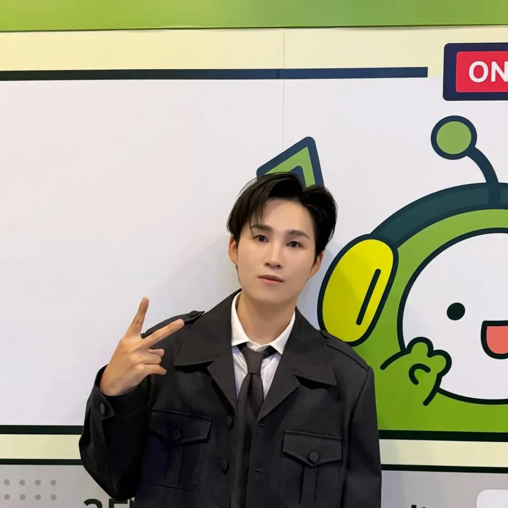 김희재의 최신 사진