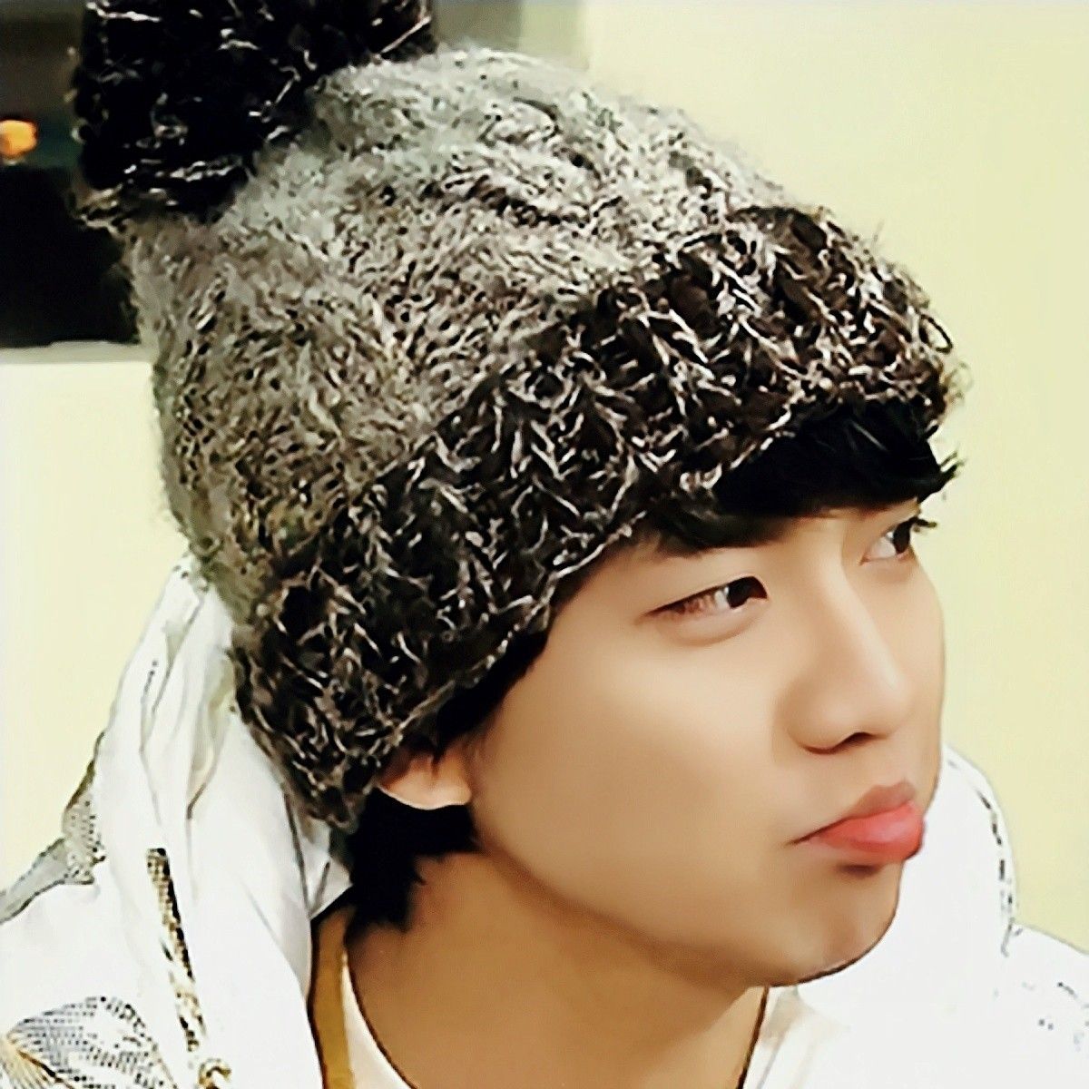 Latest photo of Lee Seunggi