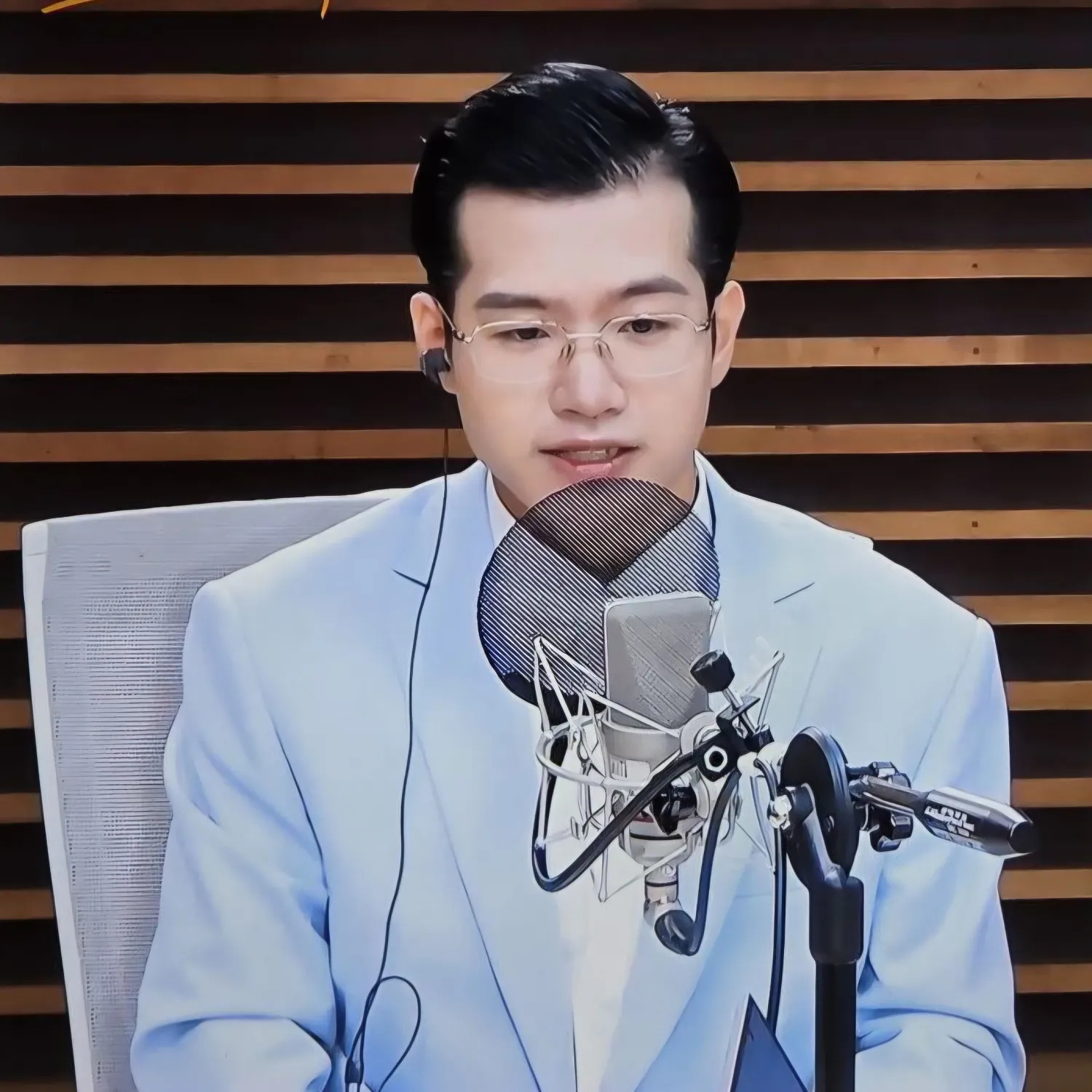Recent activity shot of Jo Myungsup