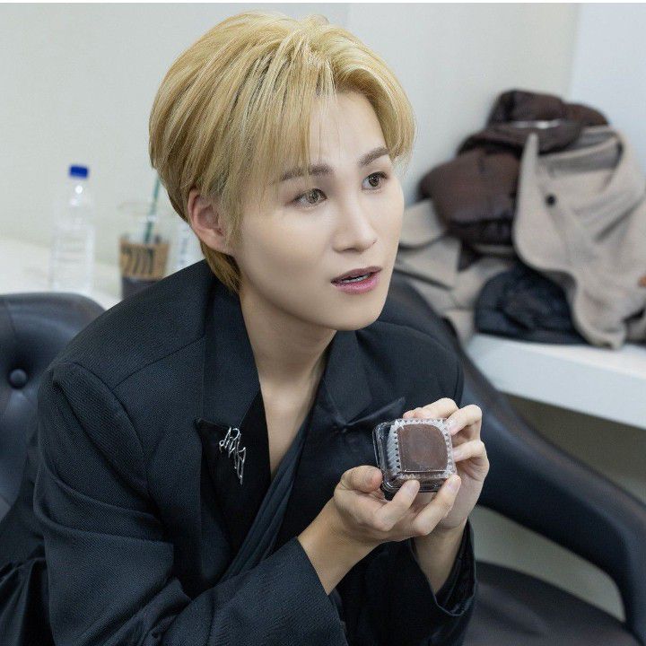 金熙栽的最新照片