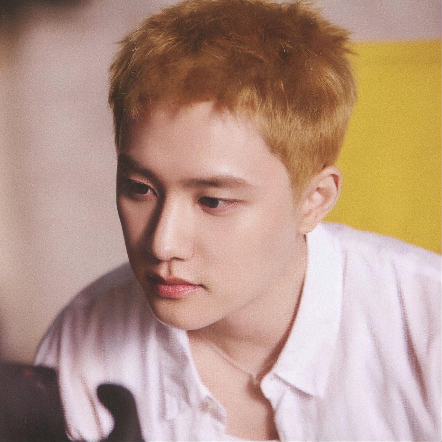 도경수 (디오)의 비하인드 컷