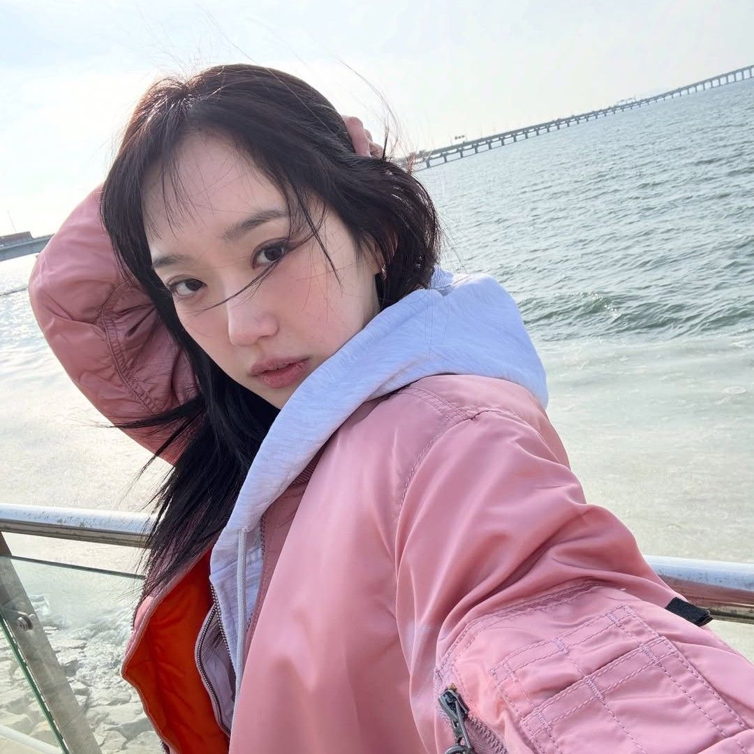 Recent activity shot of Han Jihyun