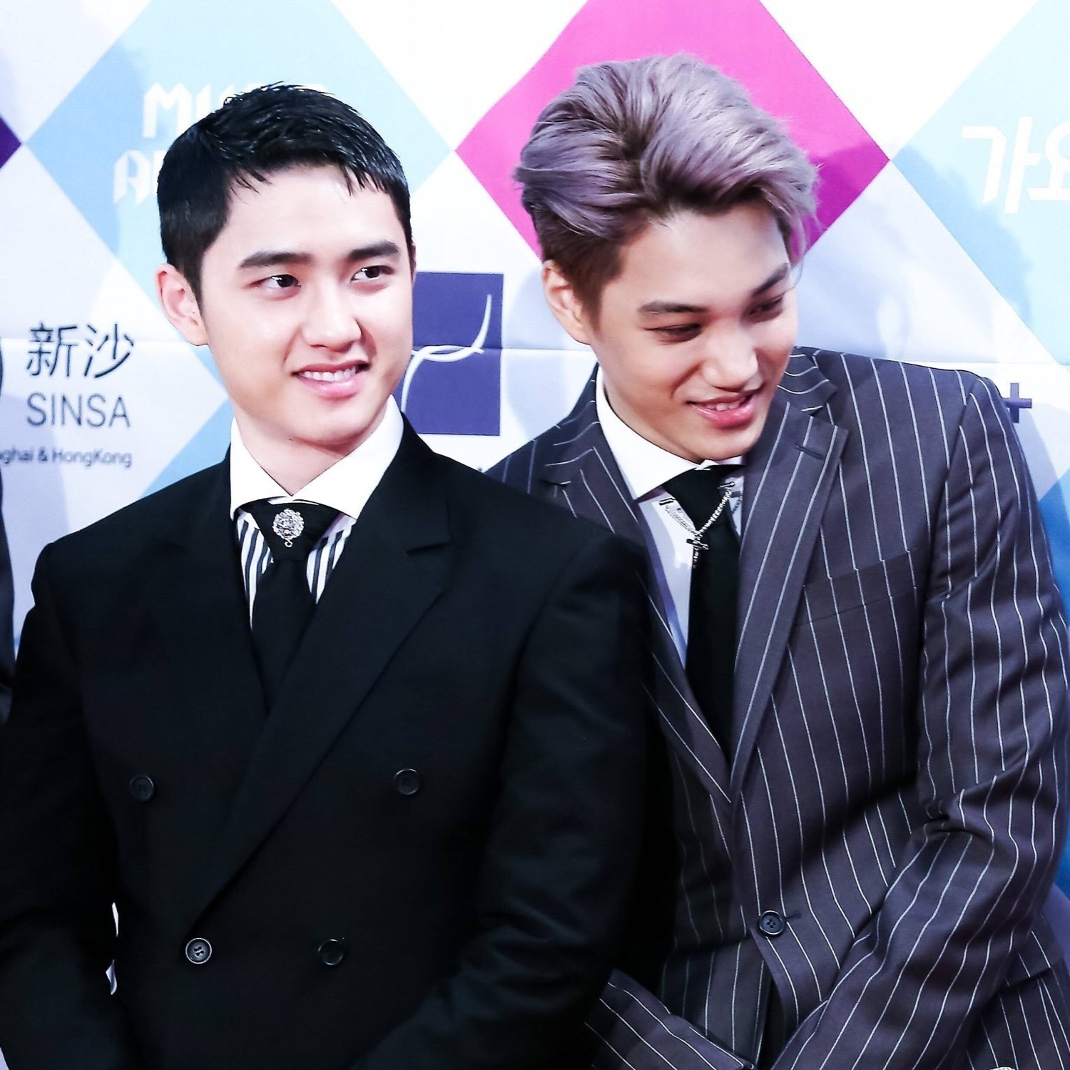 都暻秀 (D.O.)的幕後花絮