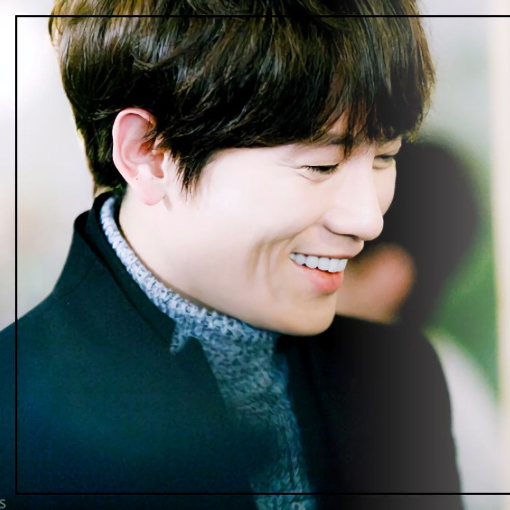 지성 최근 활동샷