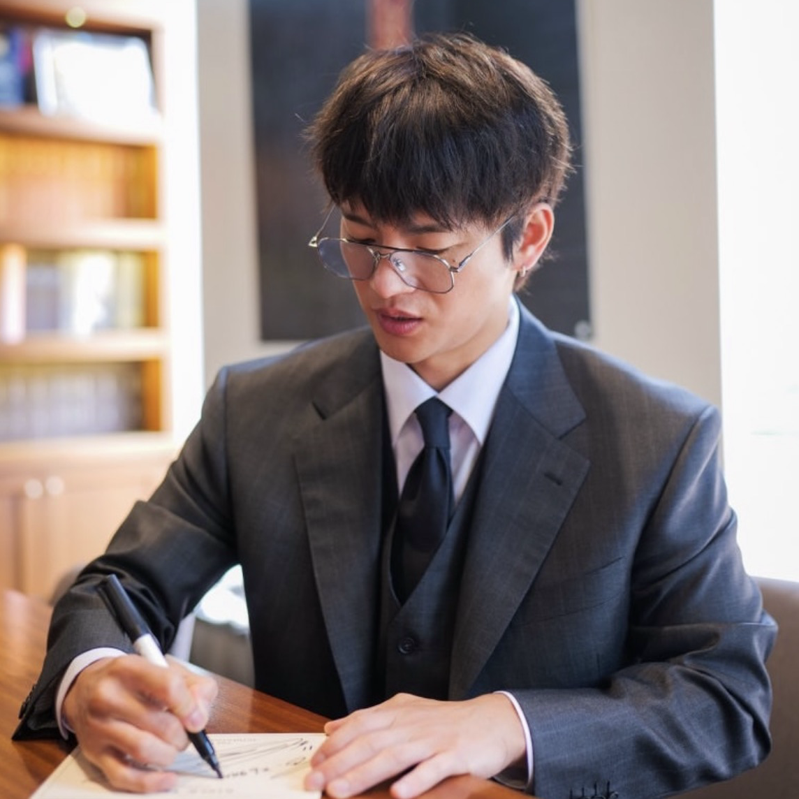 Recent activity shot of Seo Inguk