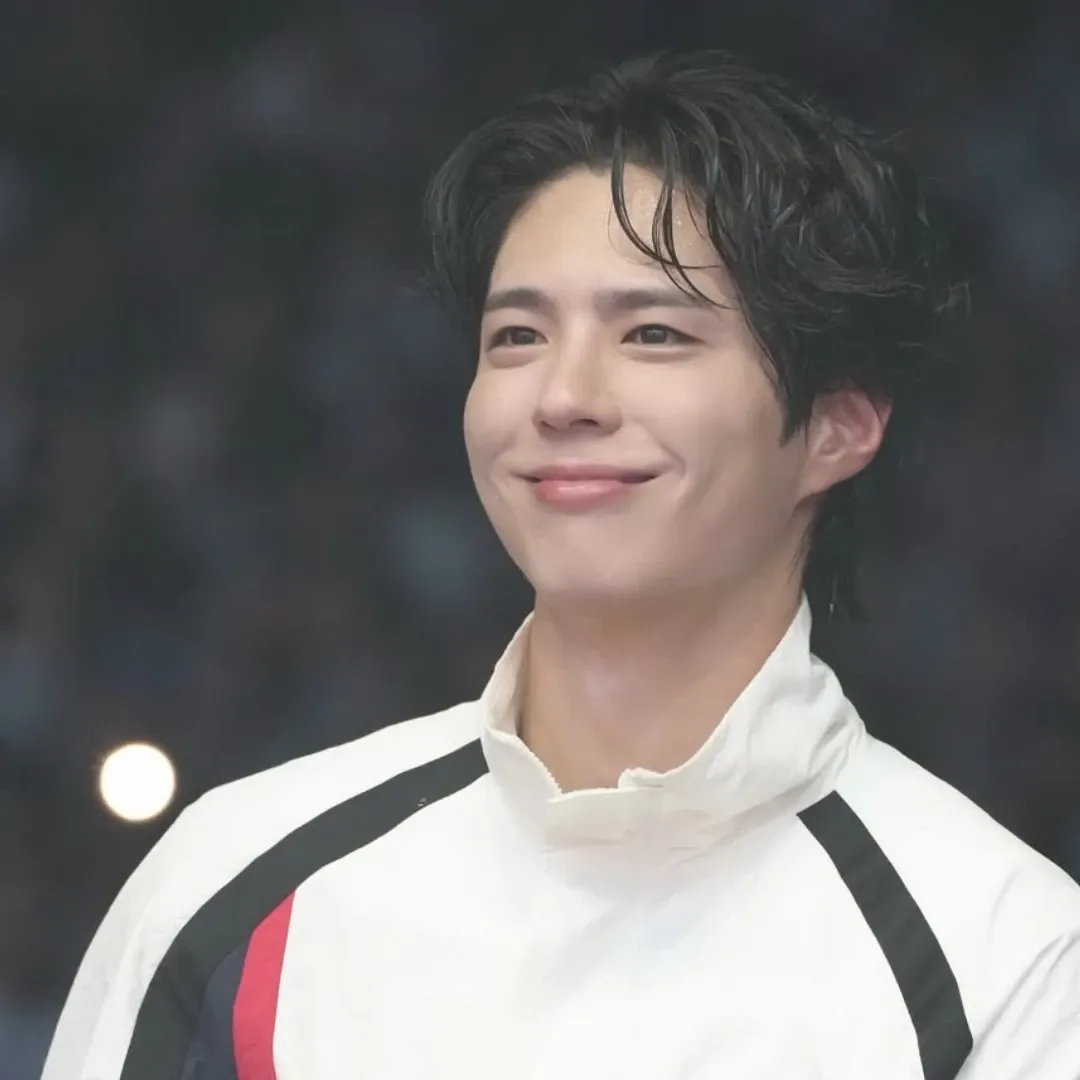 Behind-the-scenes cut of Park Bogum