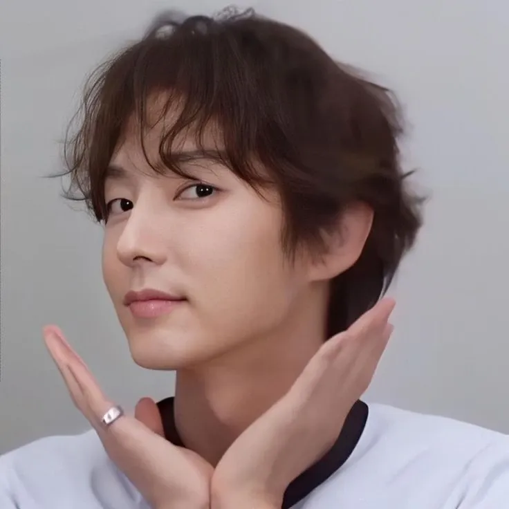 이준기 최근 활동샷