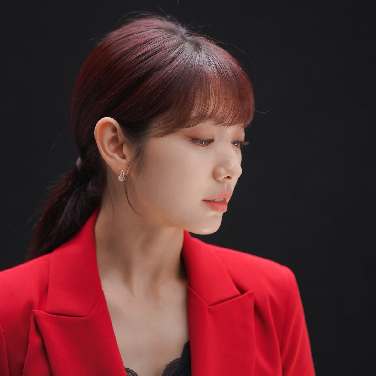 Behind-the-scenes cut of Park Shinhye