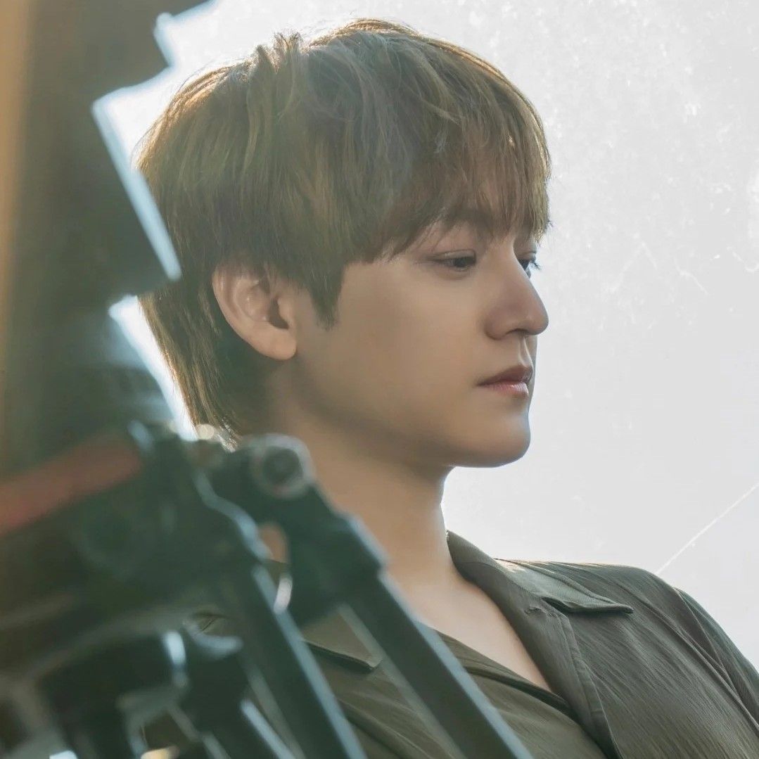 Recent activity shot of Kim Bum