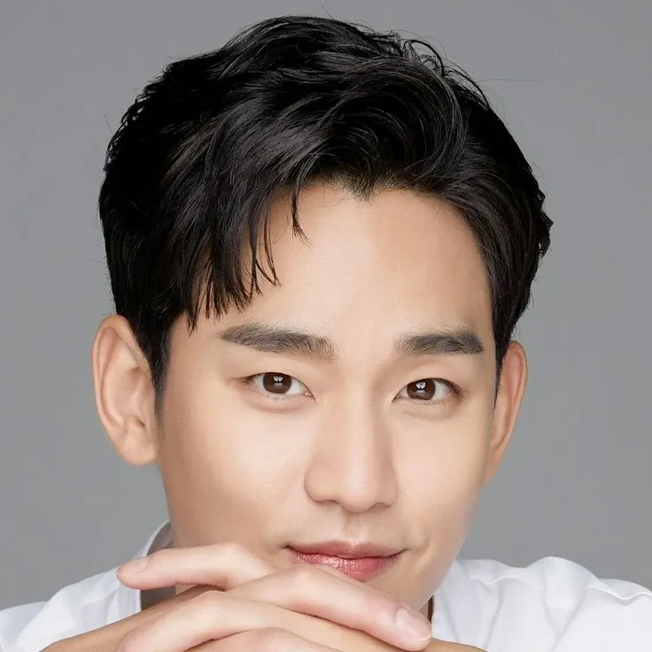 A moment captured by a fan of Kim Soohyun