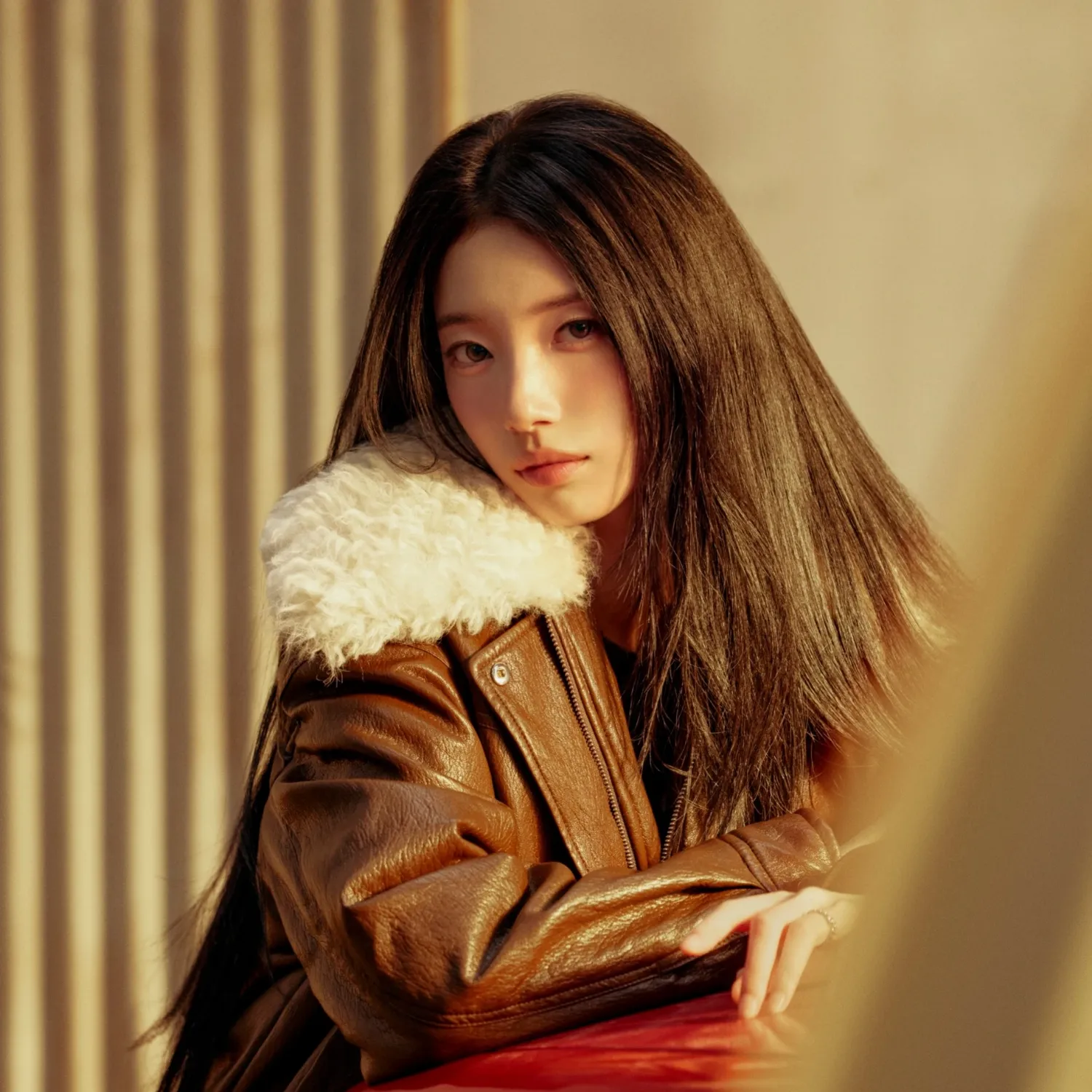 Behind-the-scenes cut of Bae Suzy