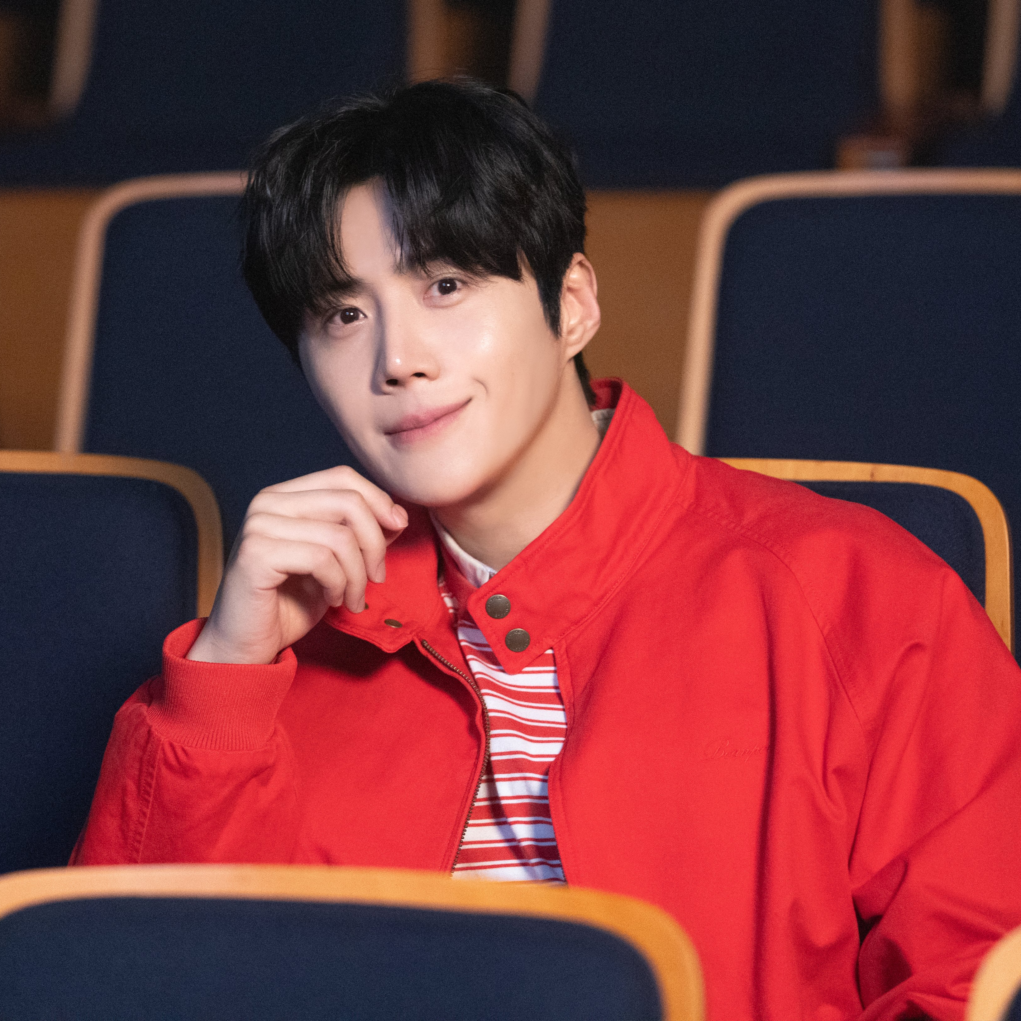 Foto terbaru dari Kim Seonho