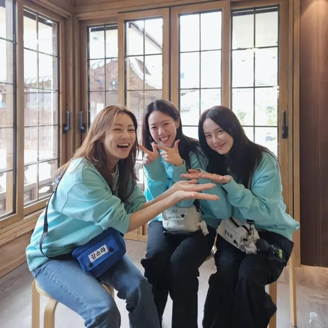 Foto kegiatan terbaru dari Song Jihyo