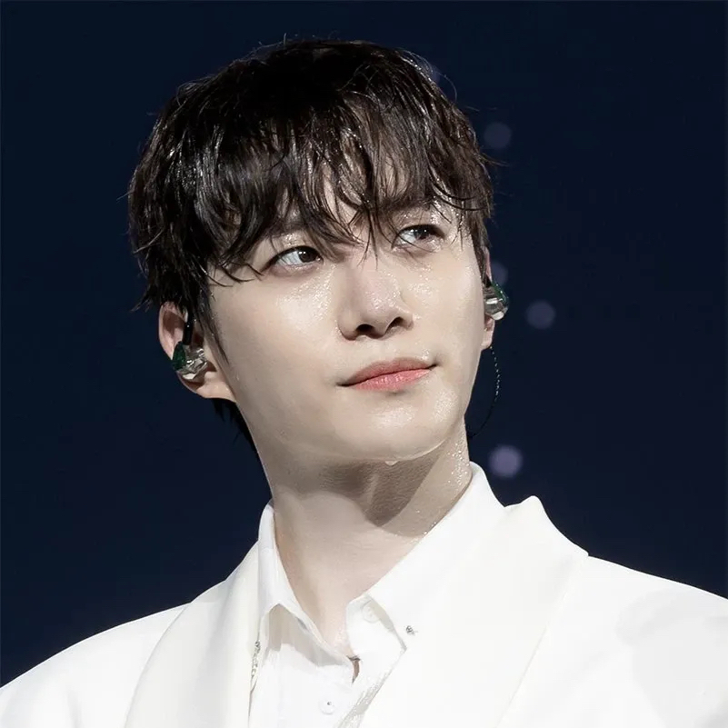 Foto terbaru dari Lee Junho