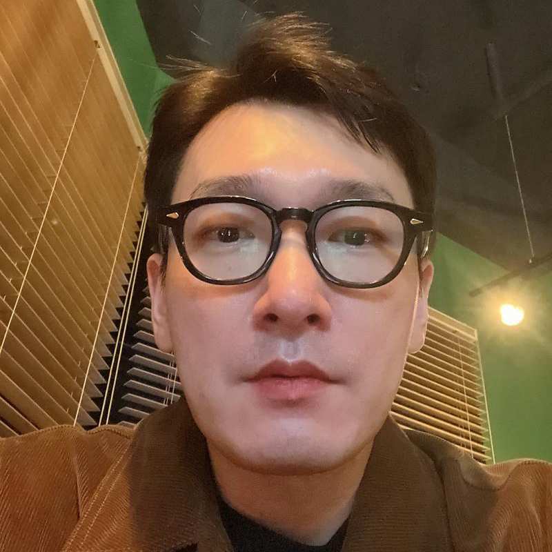 A moment captured by a fan of Cho Seungwoo 