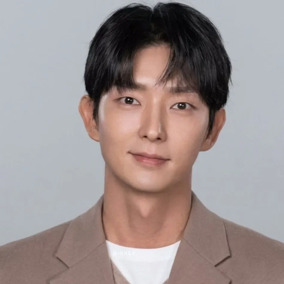 이준기의 최신 사진