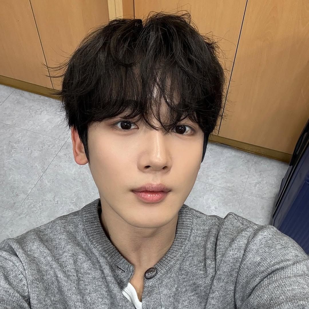 Latest photo of Kim Yohan