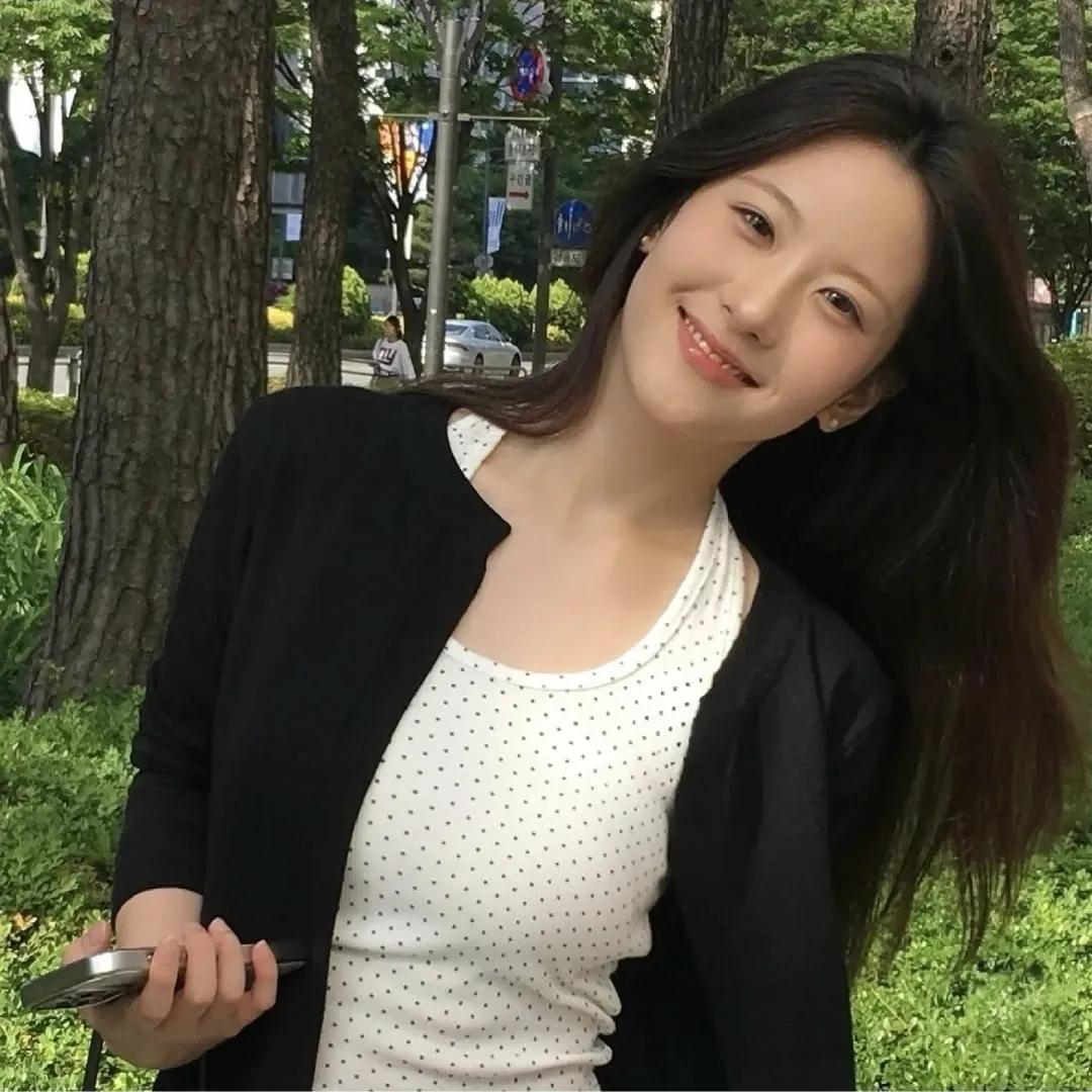 Latest photo of Oh Yujin