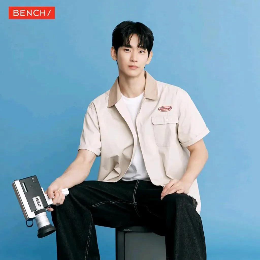 Behind-the-scenes cut of Kim Soohyun