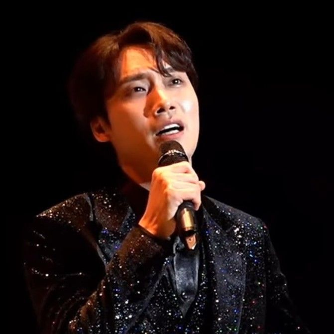 Behind-the-scenes cut of Choi Woojin