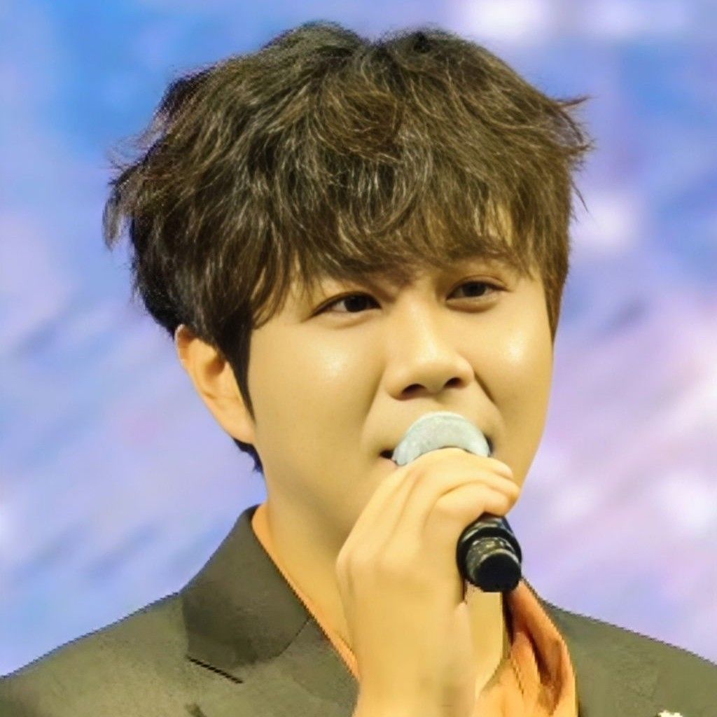 チン・ヘソンのビハインドカット