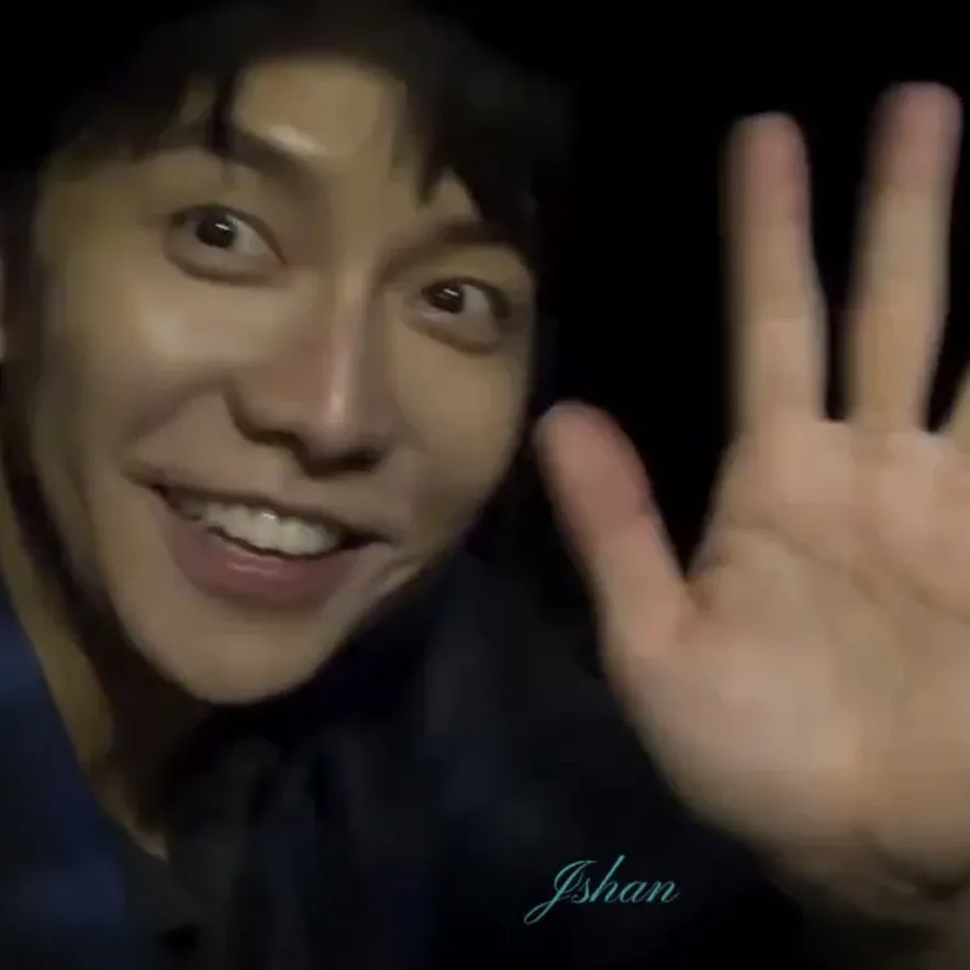 Foto terbaru dari Lee Seunggi