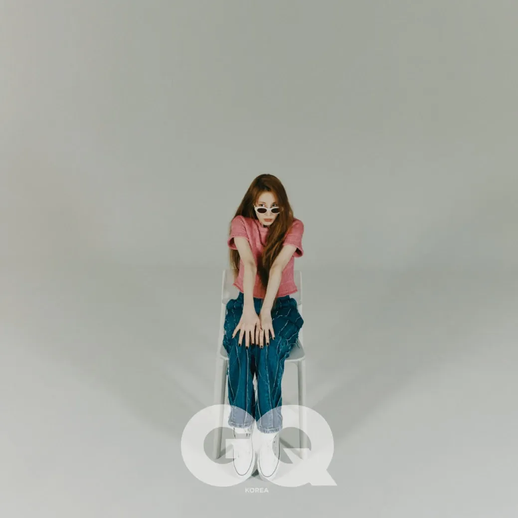 Behind-the-scenes cut of Seohyun