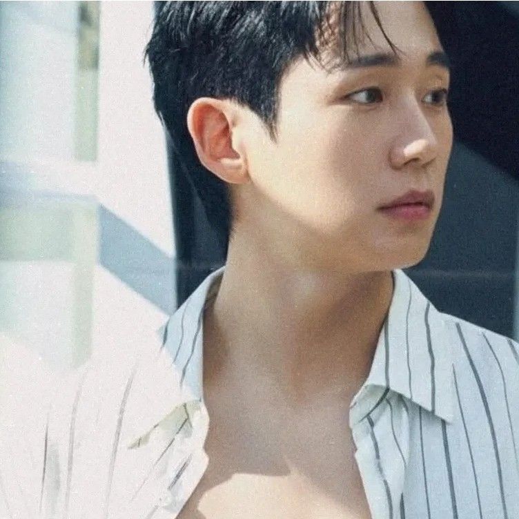 粉丝拍下的丁海寅瞬间